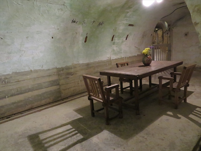 旧海軍司令部壕