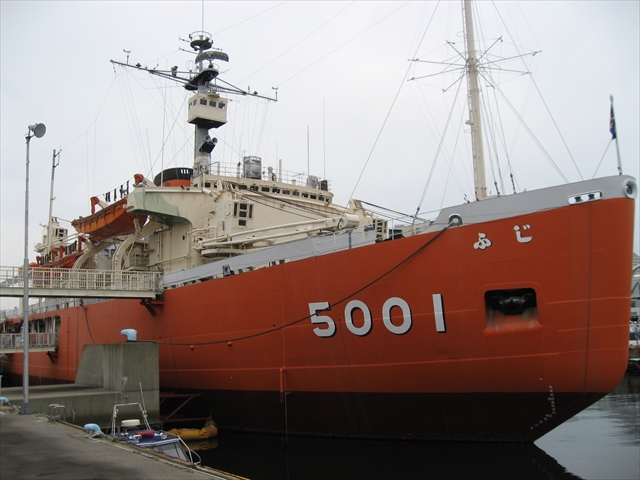 南極観測船ふじ